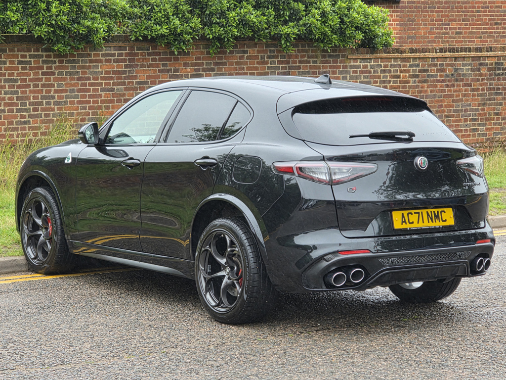 Alfa Romeo Stelvio 2.9 V6 Biturbo 510 Quadrifoglio Acc Black #6