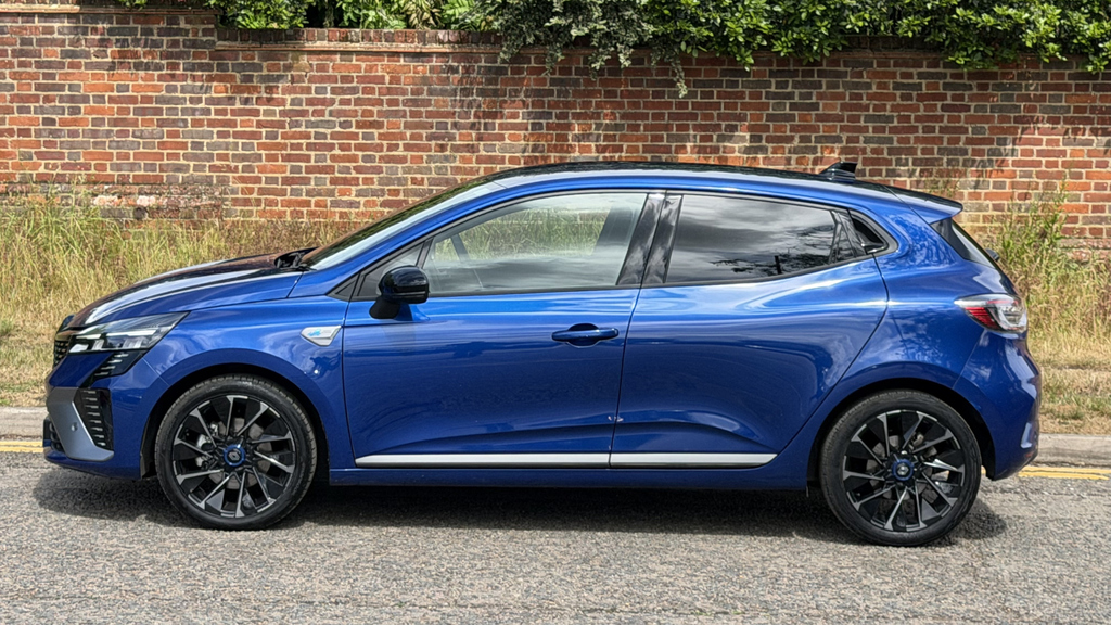 Renault Clio 1.6 E-tech Full Hybrid 145 Esprit Alpine AK73UZC Blue #4