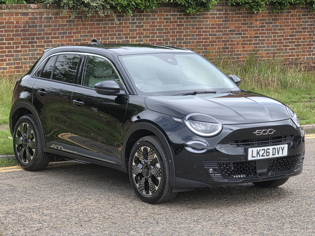 Fiat 600 1.2 Hybrid 48V La Prima Edct-6 