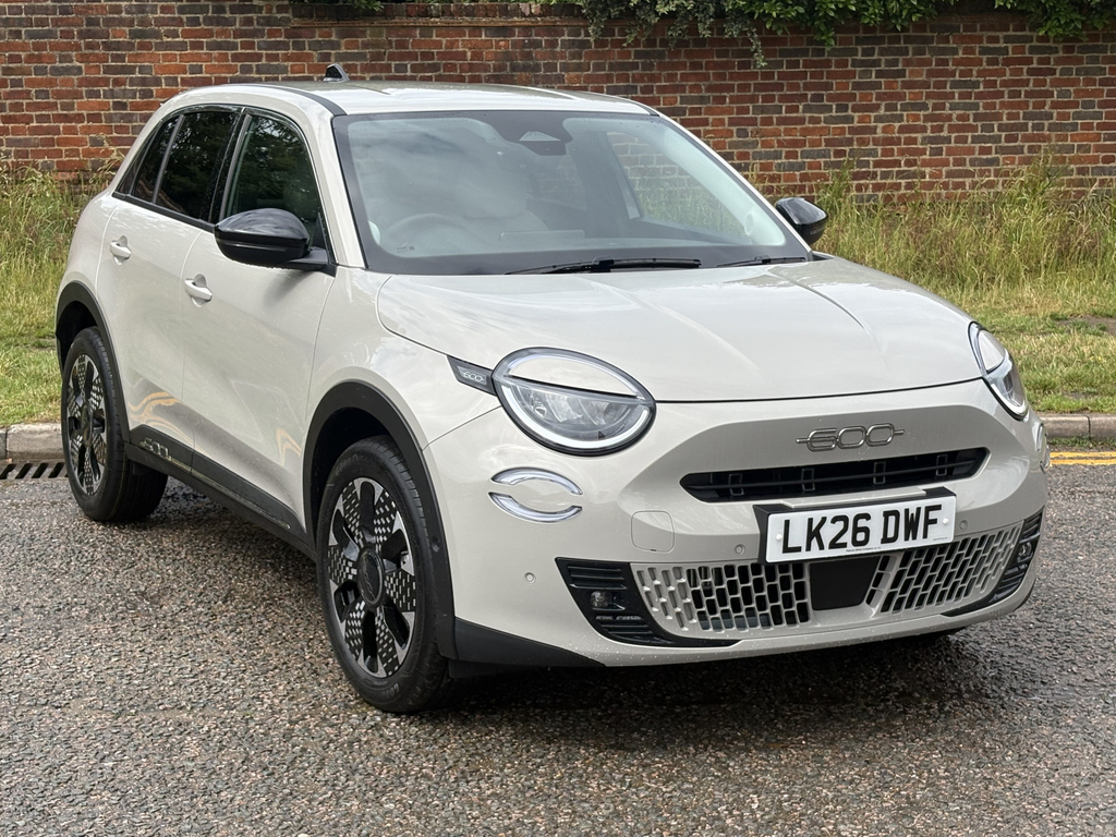 Fiat 600 1.2 Hybrid 48V La Prima Edct-6 