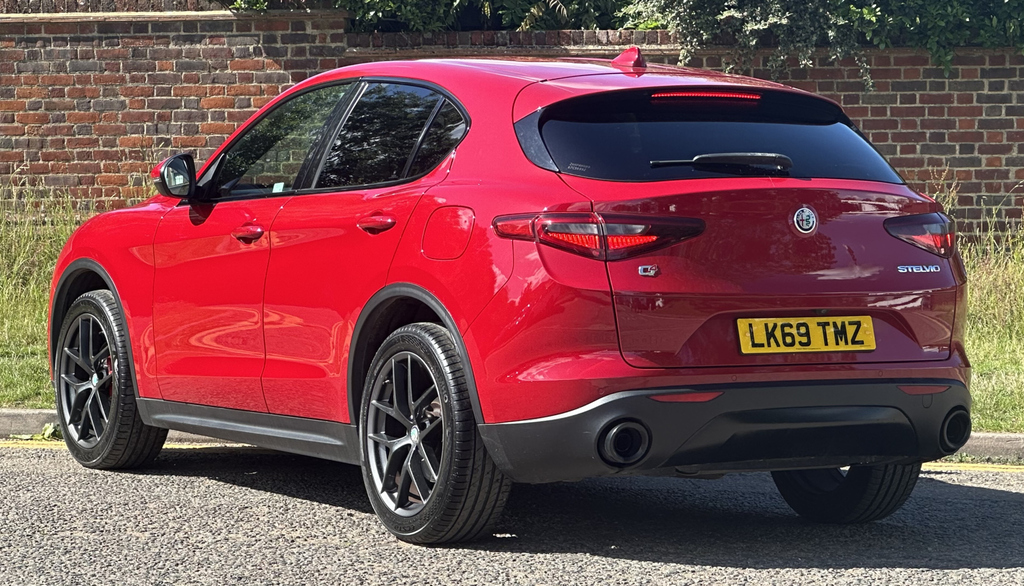 Alfa Romeo Stelvio 2.0 Turbo 280 Milano Red #5