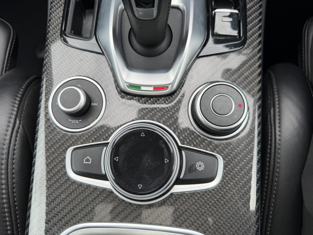 Alfa Romeo Stelvio Stelvio Veloce Td Awd Black #33