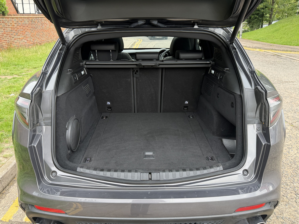 Alfa Romeo Stelvio Stelvio Veloce Td Awd Black #15