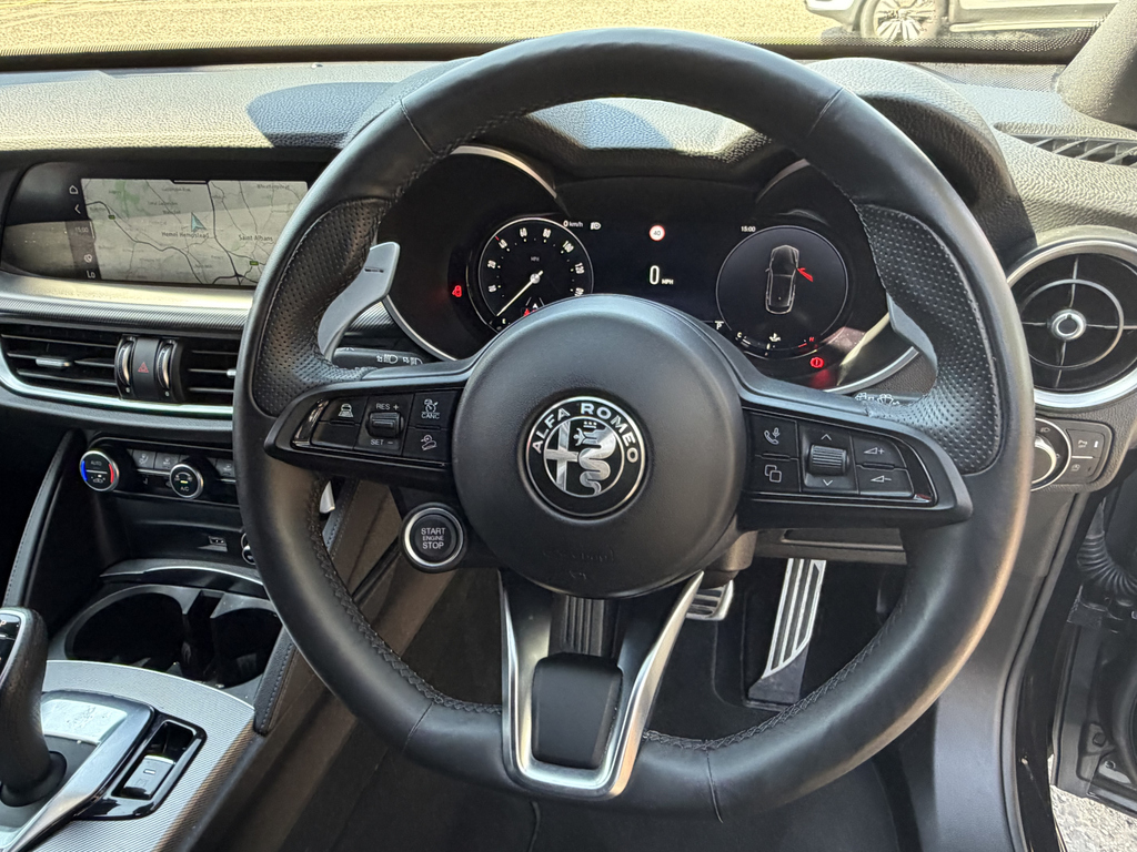 Alfa Romeo Stelvio 2.0T Veloce Q4 Awd Euro 6 Ss Black #24