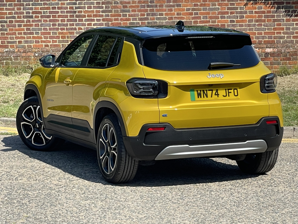 Jeep Avenger 115Kw Summit 54Kwh WN74JFO Black #4