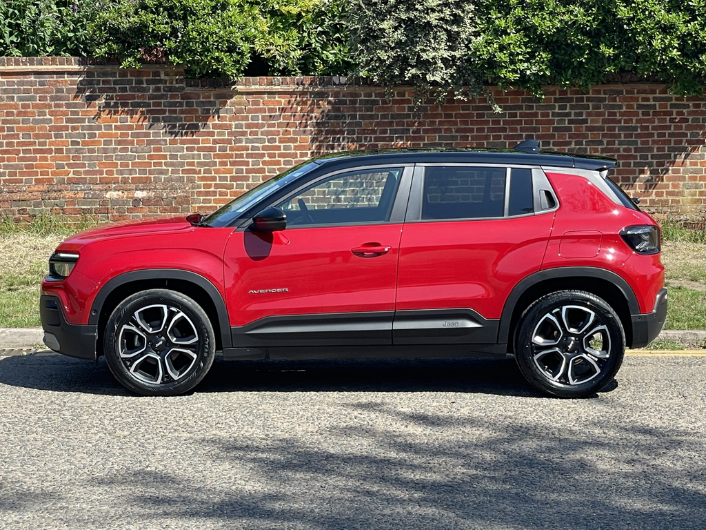 Jeep Avenger 1.2 Summit Red #5