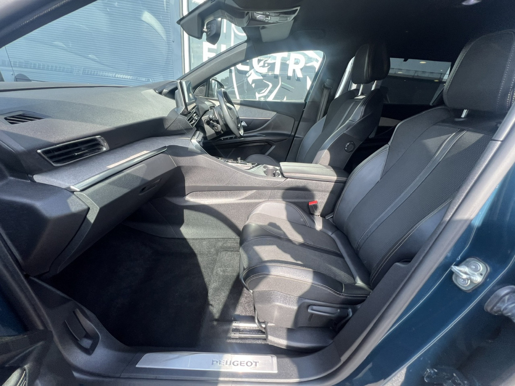 Peugeot 5008 Suv Blue #9