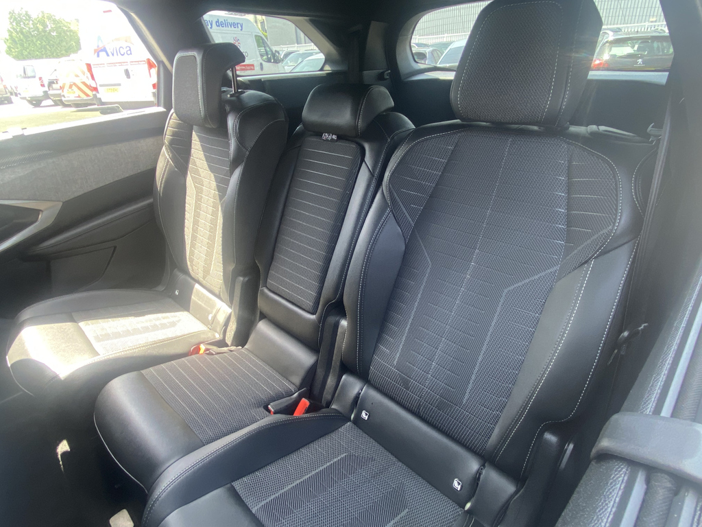 Peugeot 5008 Allure Black #20