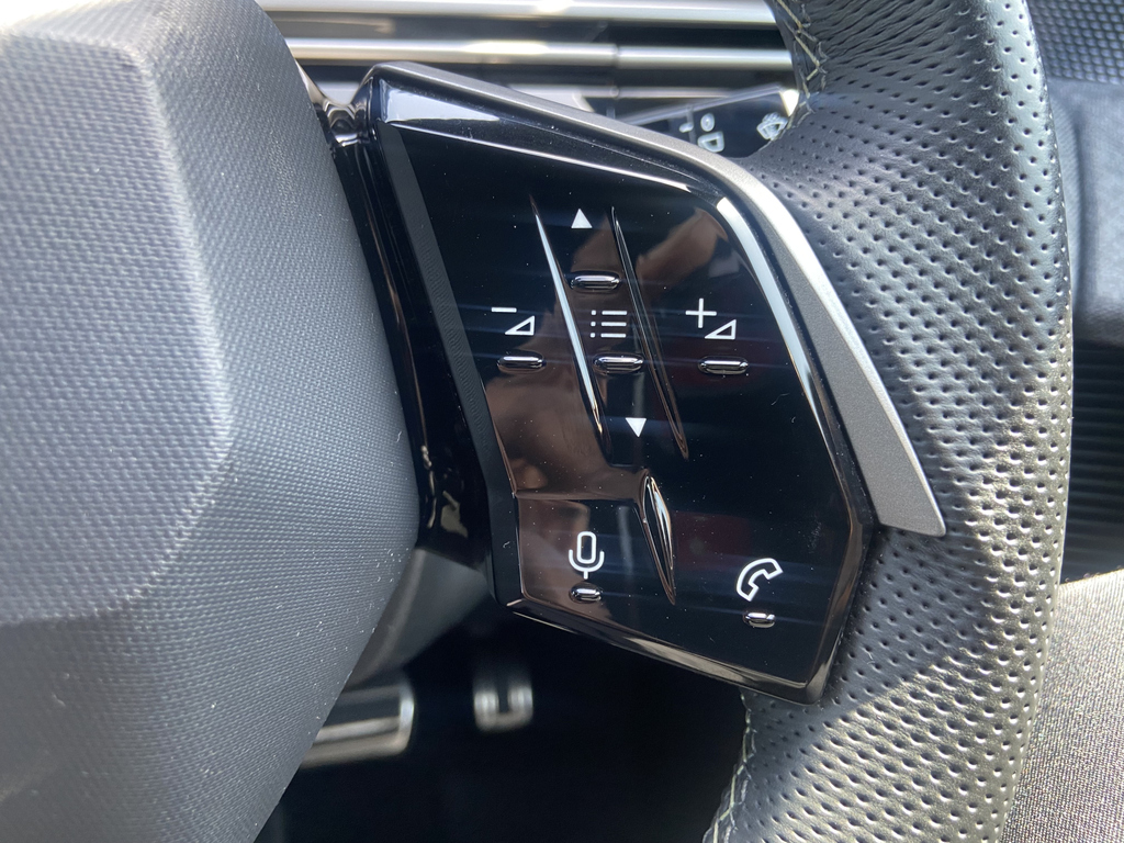 Peugeot 5008 Allure Black #26