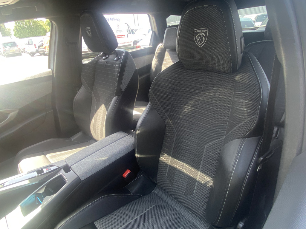 Peugeot 5008 Allure Black #19