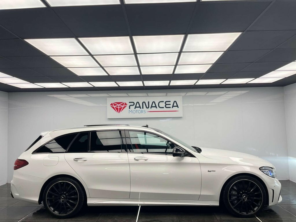 Mercedes-Benz C Class 3L Amg HW68ESY White #4
