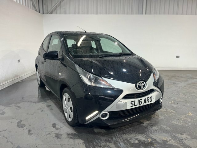 Toyota Aygo 1.0 Vvt-i X-play Hatchback Euro Black