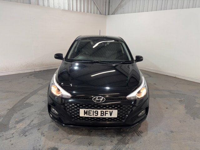 Hyundai I20 1.0 T-gdi Premium Nav Hatchback ME19BFV Black #2