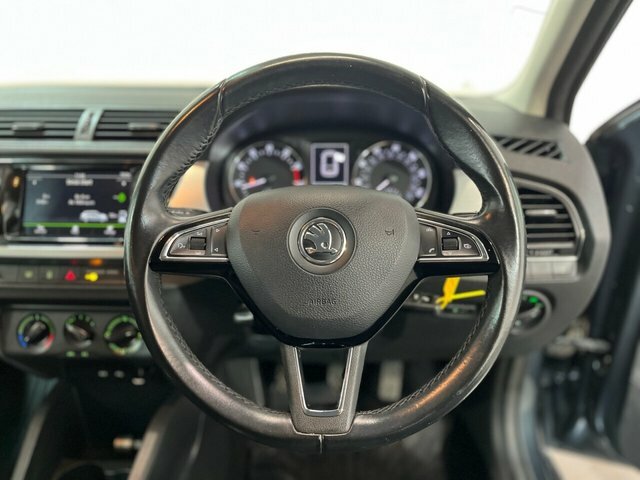 Skoda Fabia Monte Carlo White #14