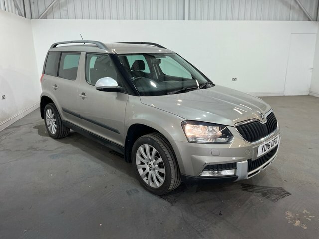 Skoda Yeti 1.2 Tsi Se Outdoor Dsg Euro 6 Ss 11 Beige