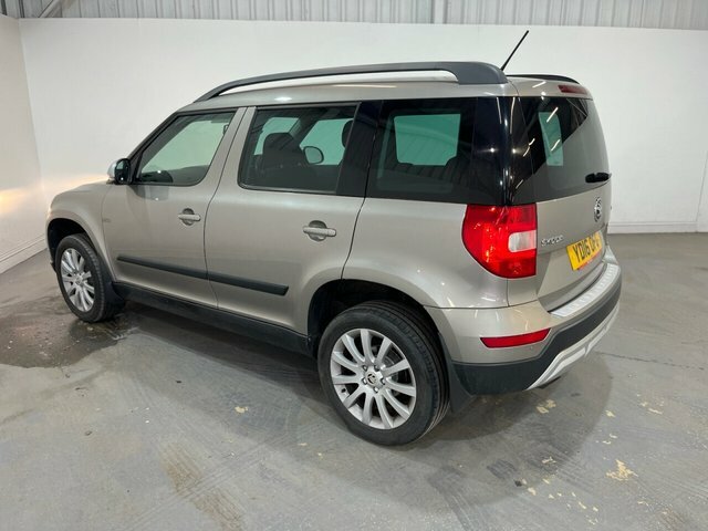 Skoda Yeti 1.2 Tsi Se Outdoor Dsg Euro 6 Ss 11 Beige #6