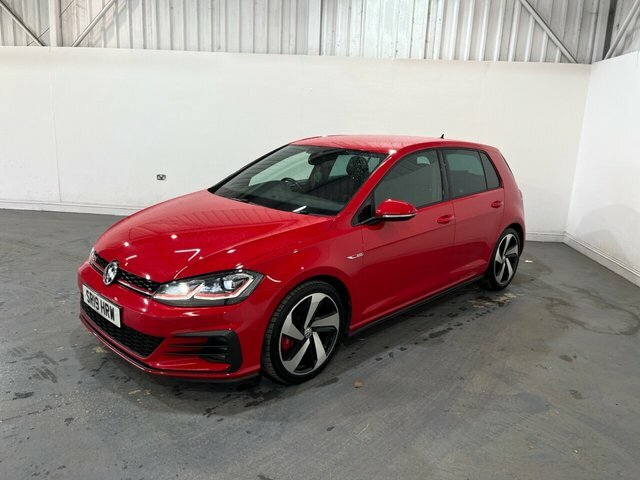 Volkswagen Golf 2.0 Tsi Gti Performance Hatchback Manua SR19HRW Red #3