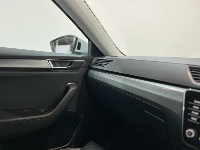 Skoda Superb Se L Tsi Dsg Grey #16