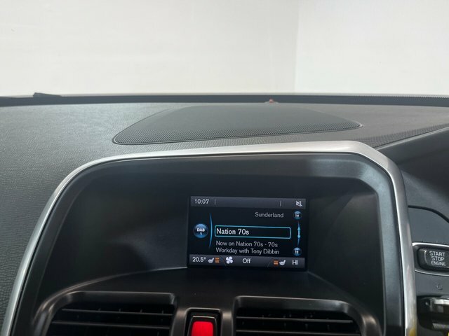 Volvo XC60 Blue #22
