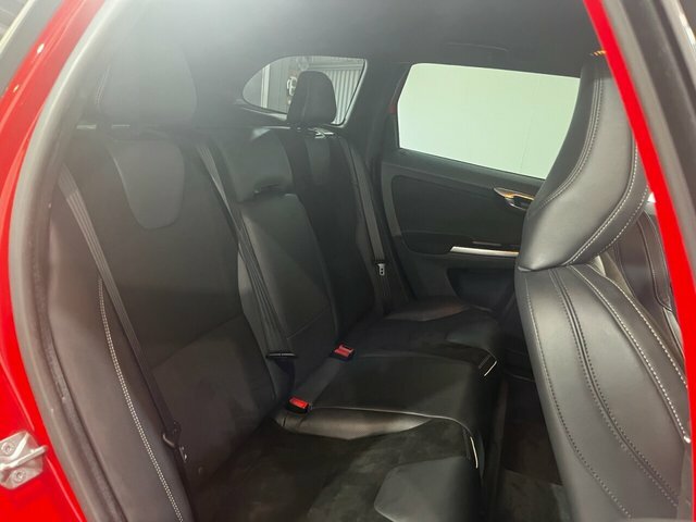 Volvo XC60 Blue #18