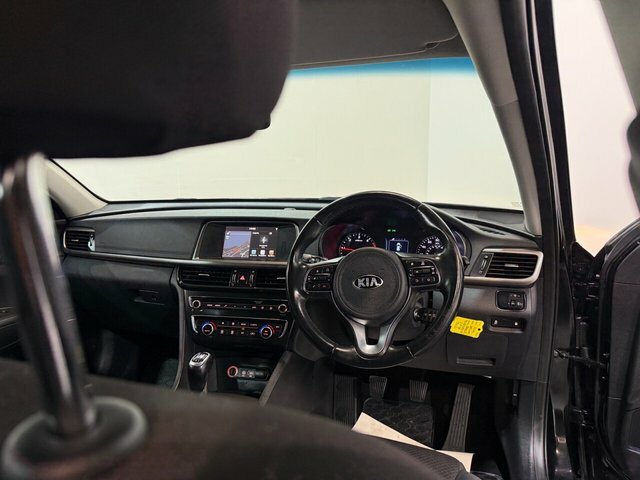 Kia Optima Phev 154 Bhp Black #15