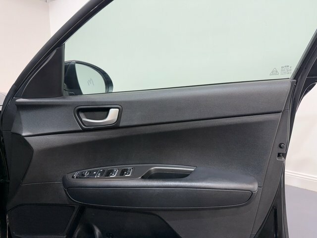 Kia Optima Phev 154 Bhp Black #16