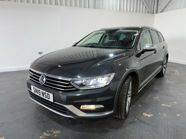 Volkswagen Passat Alltrack 2.0 Tdi Alltrack Estate Dsg 4Motion Eur Grey #3