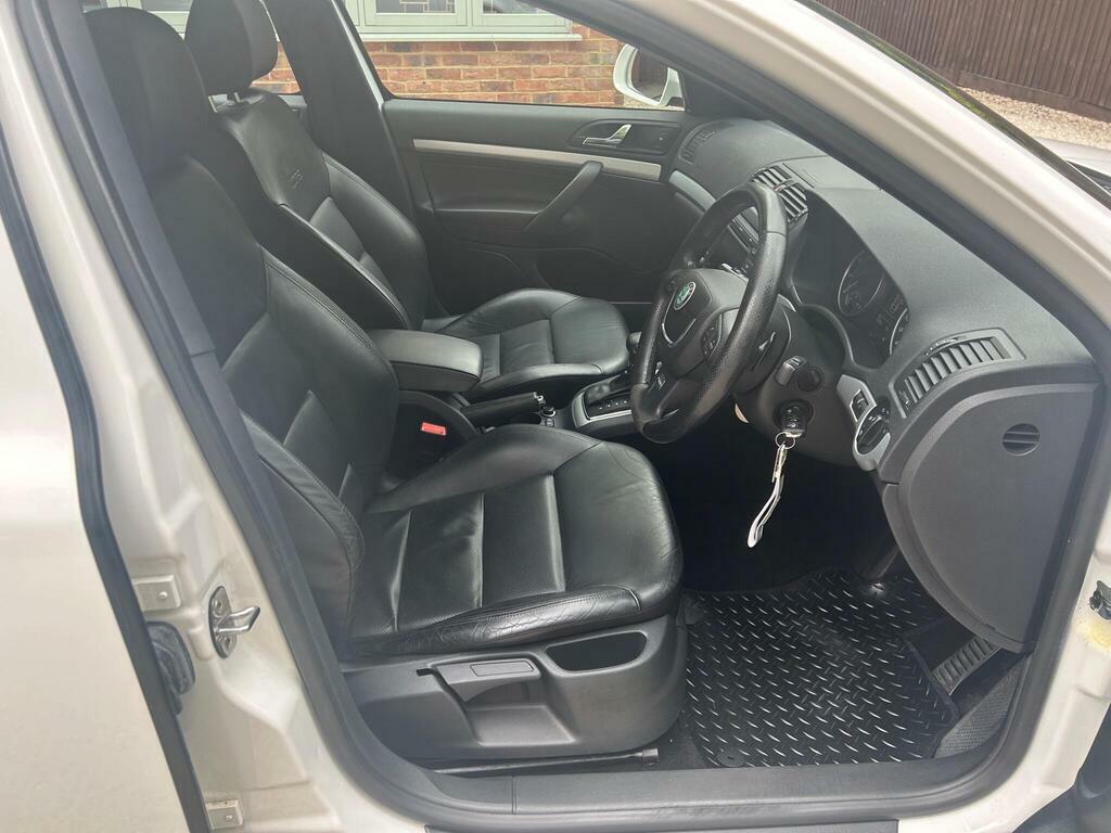 Skoda Octavia Vrs Silver #24