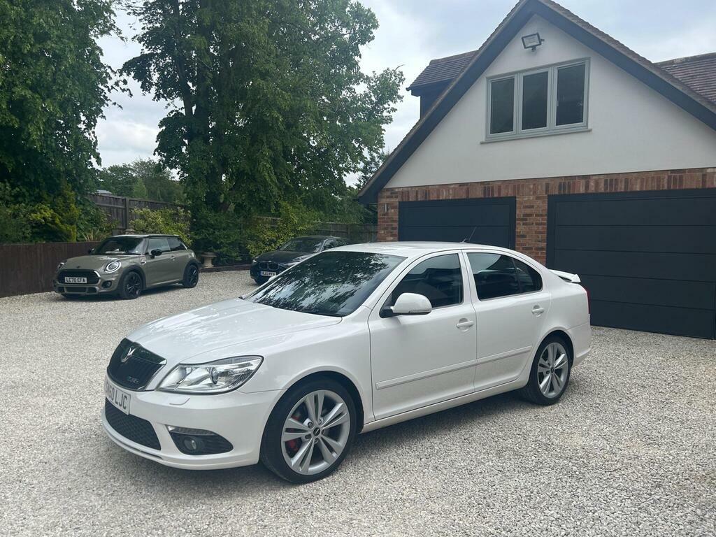 Skoda Octavia 2.0 Tfsi Vrs Dsg Euro 5 White #3