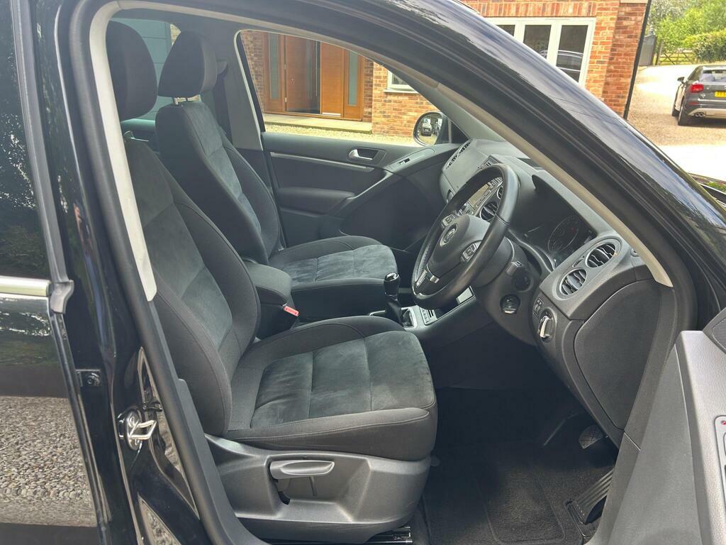 Volkswagen Tiguan 2.0 Tdi Bluemotion Tech Black #12