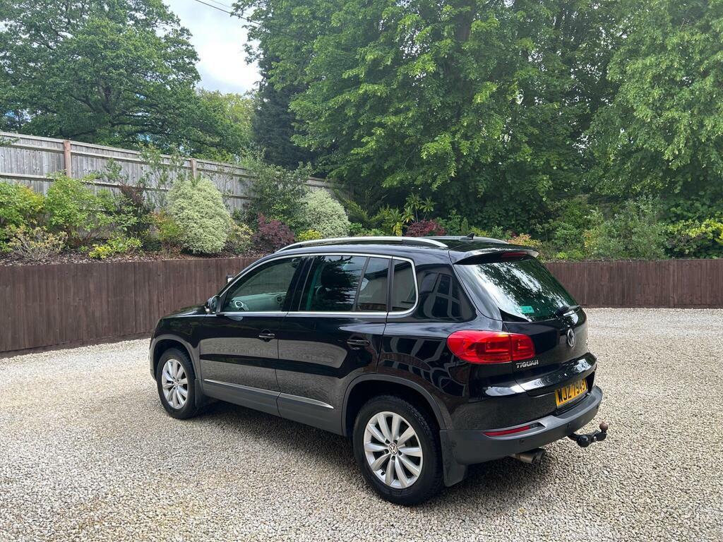 Volkswagen Tiguan 2.0 Tdi Bluemotion Tech Black #1