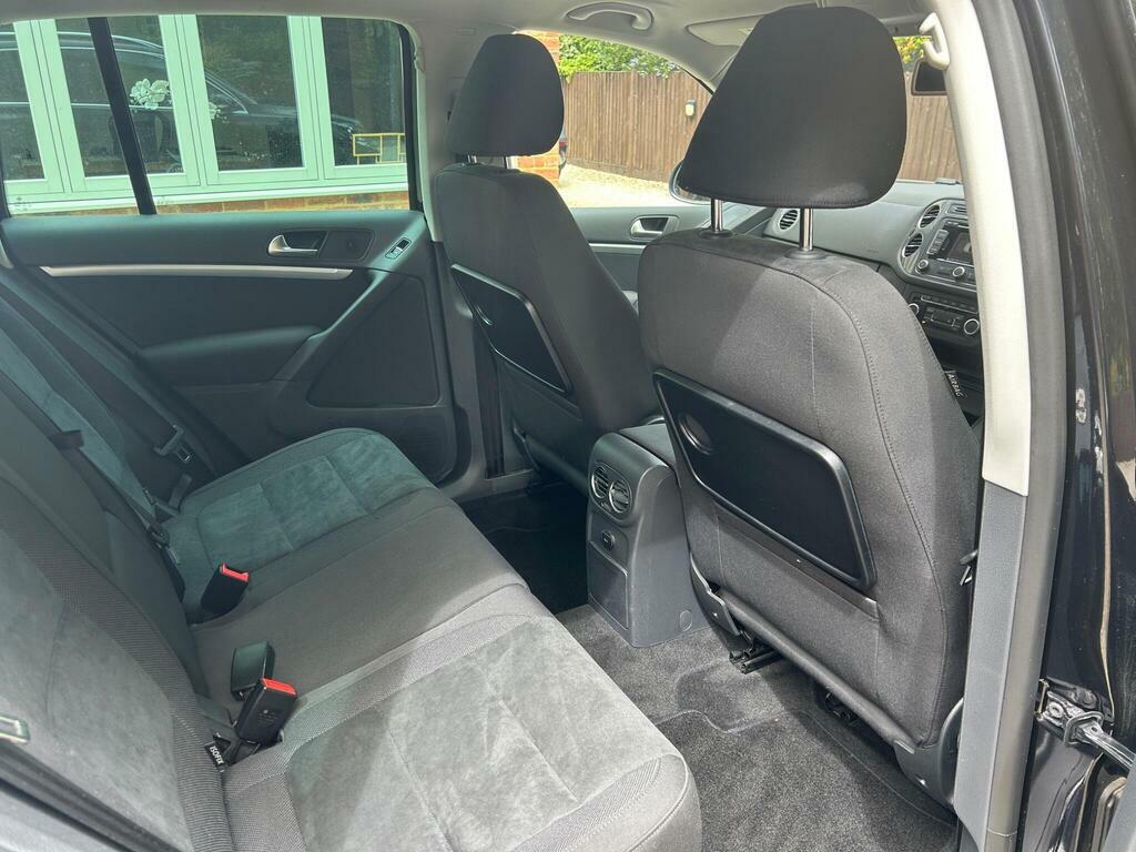 Volkswagen Tiguan 2.0 Tdi Bluemotion Tech Black #16