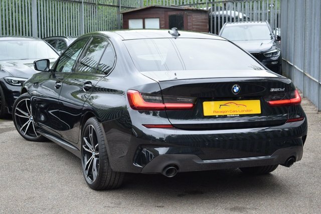 BMW 3 Series 2019 2.0 320D M Sport Saloon Euro YB19GNV Black #3