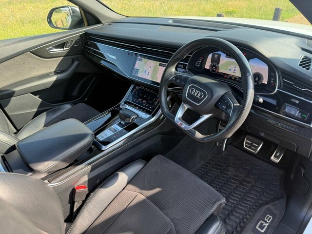Audi Q8 2018 3.0 Tdi V6 50 S Line Suv Tiptronic White #2