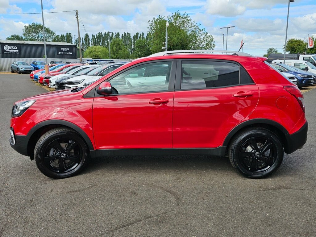 SsangYong Korando 2L Le Red #6