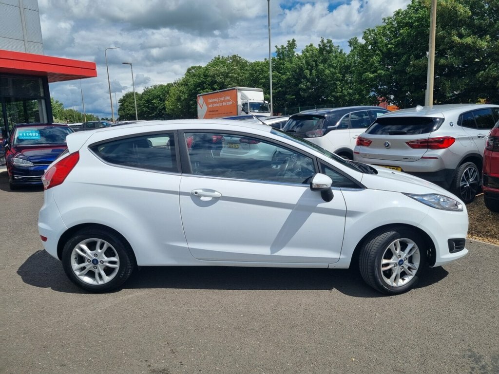 Ford Fiesta 1L Zetec MC66BNJ White #5
