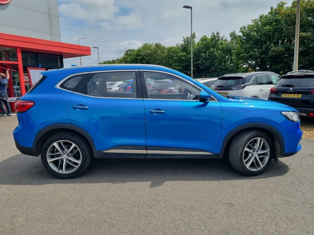 MG HS 1.5L Excite CE21BYO Blue #5
