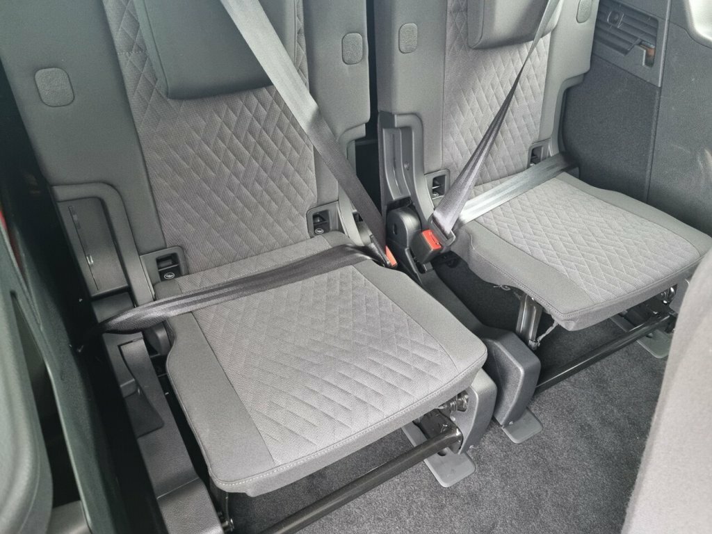 Volkswagen Caddy Maxi Life 2.0 Tdi 122 Life Dsg Tech Pack Grey #14