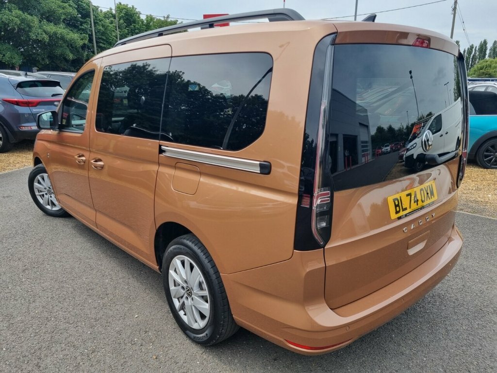 Volkswagen Caddy Maxi Life 2.0 Tdi 122 Life Dsg Tech Pack Grey #9