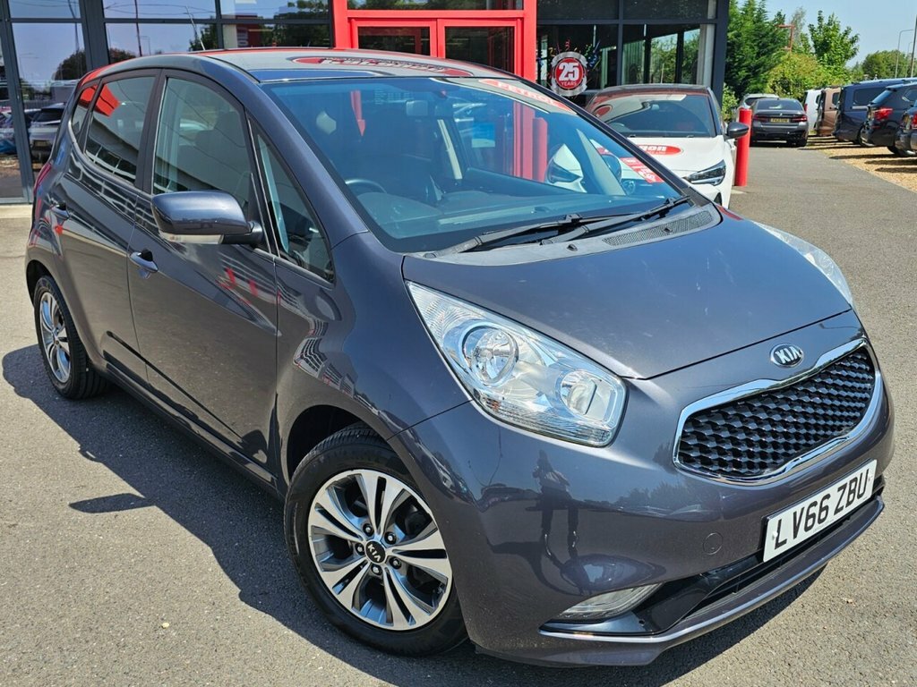 Kia Venga 1.6L 3 Silver