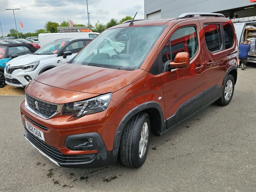 Peugeot Rifter 1.5L Allure Premium Brown #5