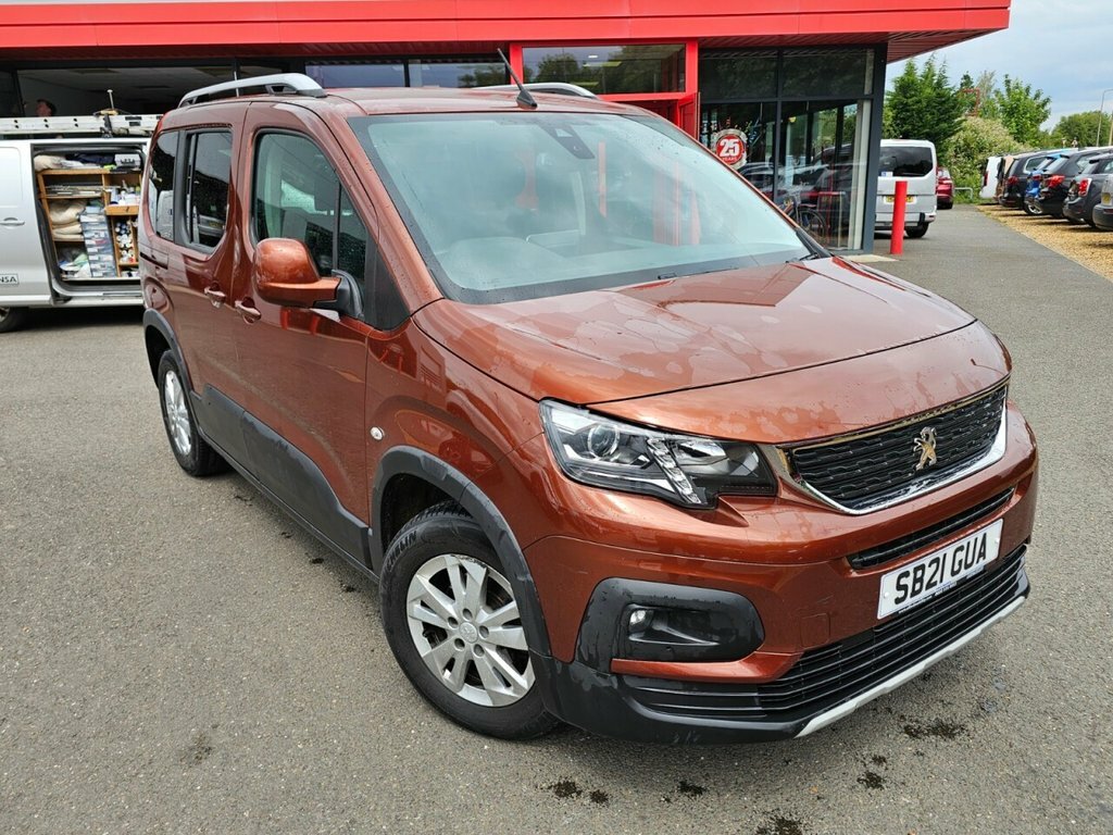 Peugeot Rifter 1.5L Allure Premium Brown