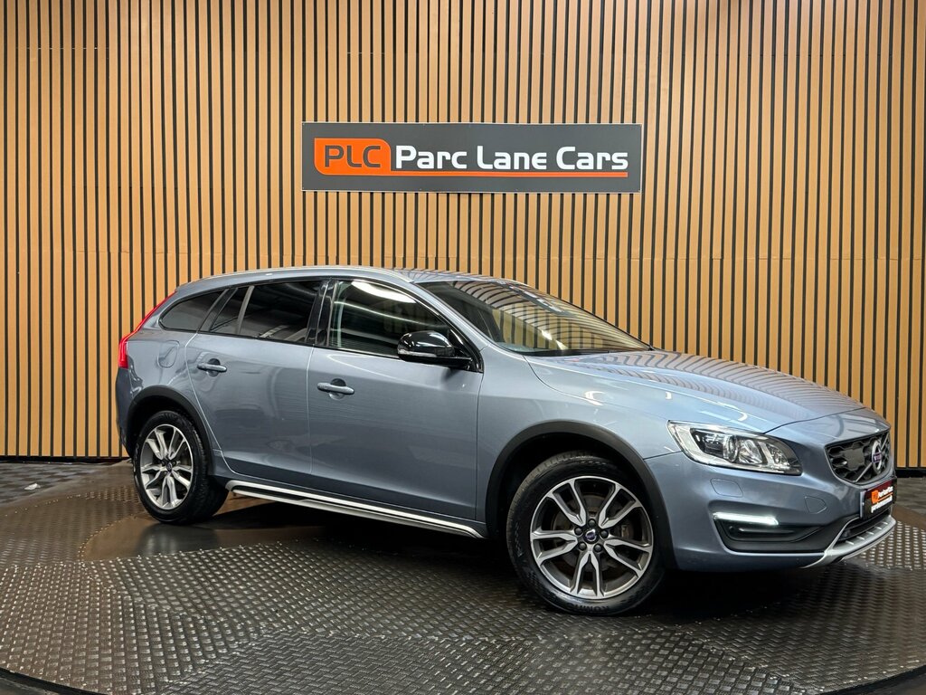 Volvo V60 2.4 D4 Lux Nav Estate Awd - 9 Volv Blue