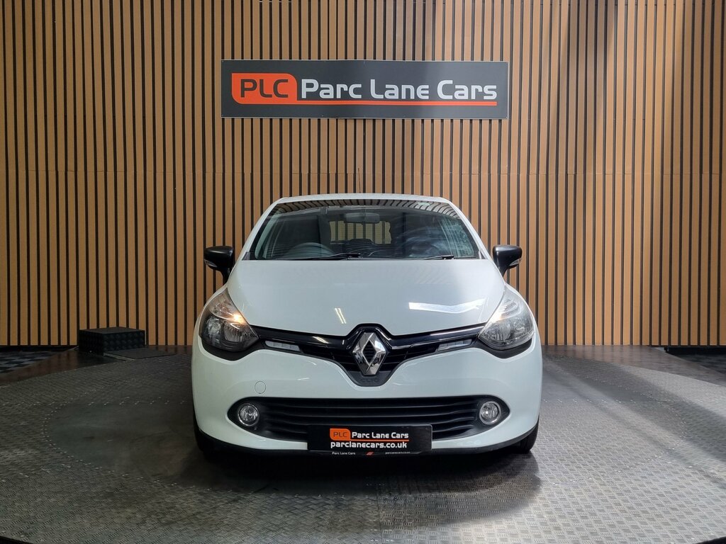 Renault Clio 1.2 16V Play Hatchback Euro 6 7 CN66LPC White #2