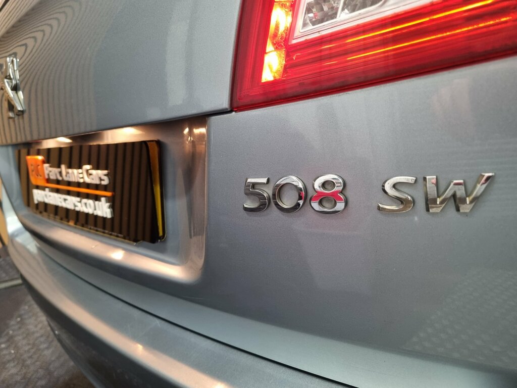 Peugeot 508 SW Active Silver #9