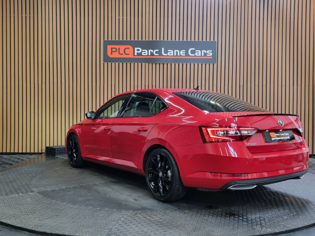 Skoda Superb 2.0 Tsi Sportline Hatchback Dsg Euro 6 Red #4