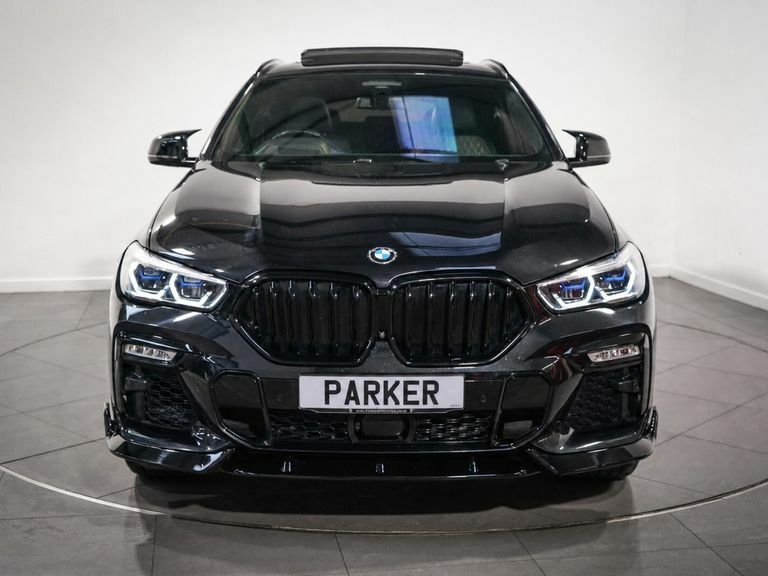BMW X6 Xdrive M50i Black #2