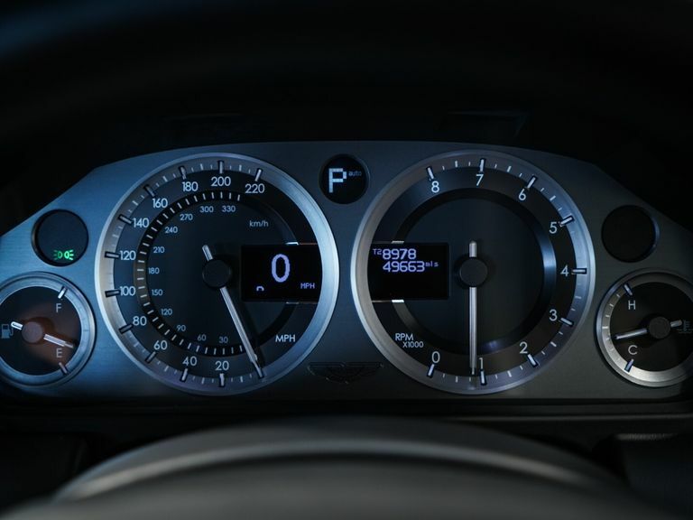 Aston Martin DB9 Coupe 6.0 V12 201313 Silver #18
