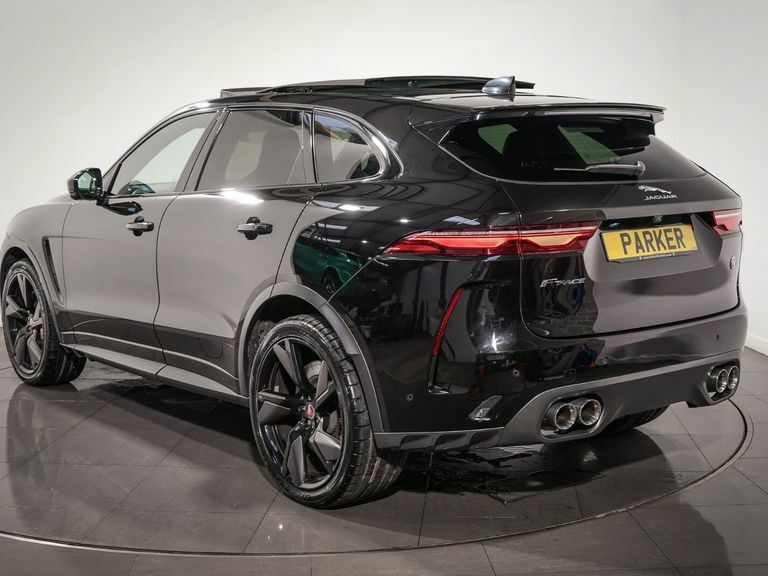 Jaguar F-Pace 2.0 D200 R-dynamic Se Awd Grey #4