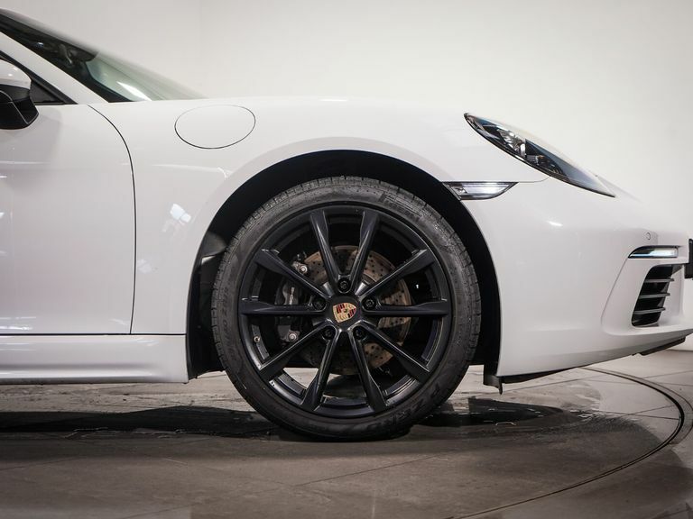 Porsche Boxster #16